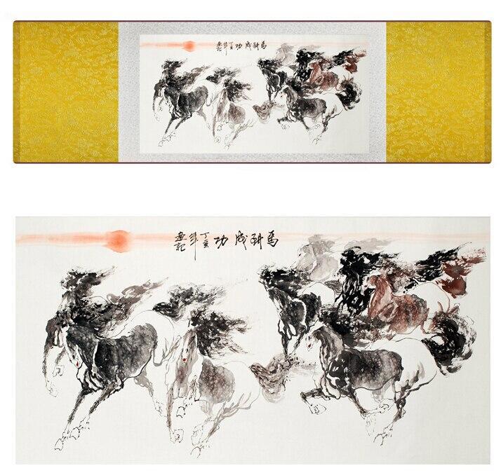 Chinese Scroll Painting Horse silk painting Traditional Chinese art painting Horse art painting Silk scroll art painting Horse picture
