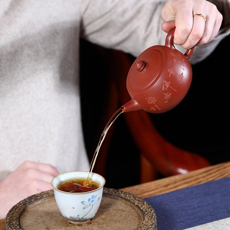 Handmade Yixing Teapot 190cc Purple Clay Zisha Pot Bamboo Tea Pot
