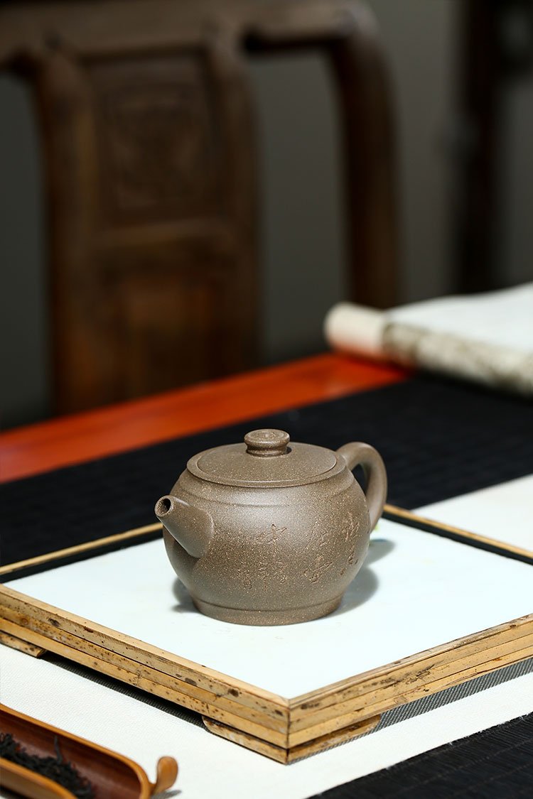 Handmade Yixing Teapot 200cc Purple Clay Zisha Pot Classic Tea Pot Duan Clay