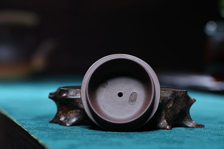 Handmade Yixing Teapot 240cc Purple Clay Zisha Pot Spring Plum Tea Pot